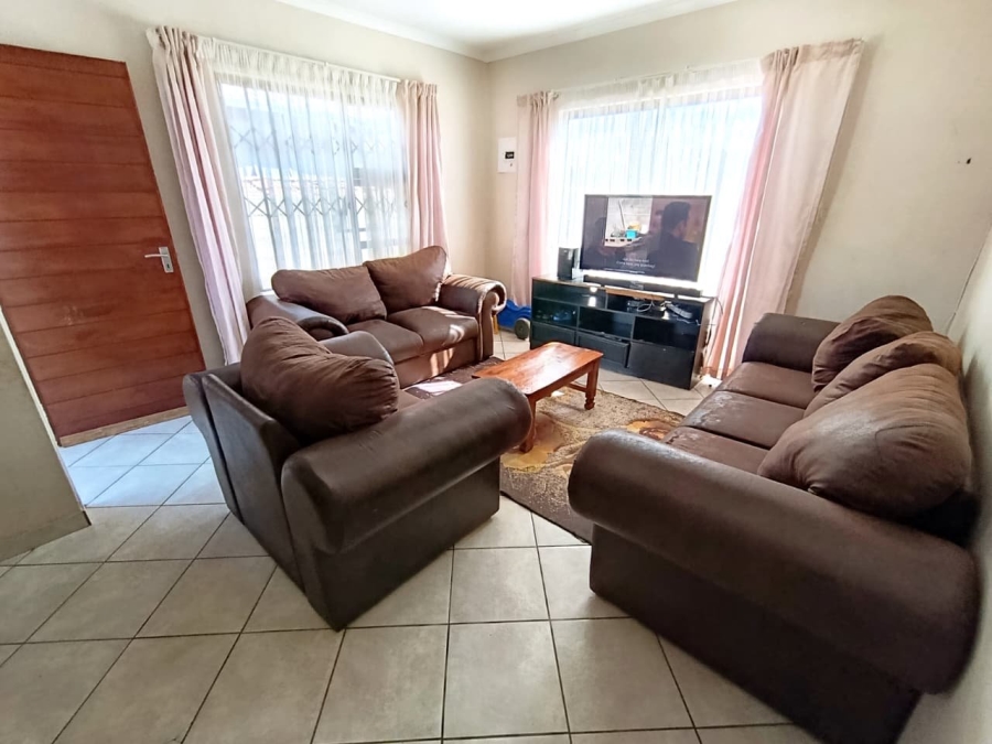 3 Bedroom Property for Sale in Raceway Free State